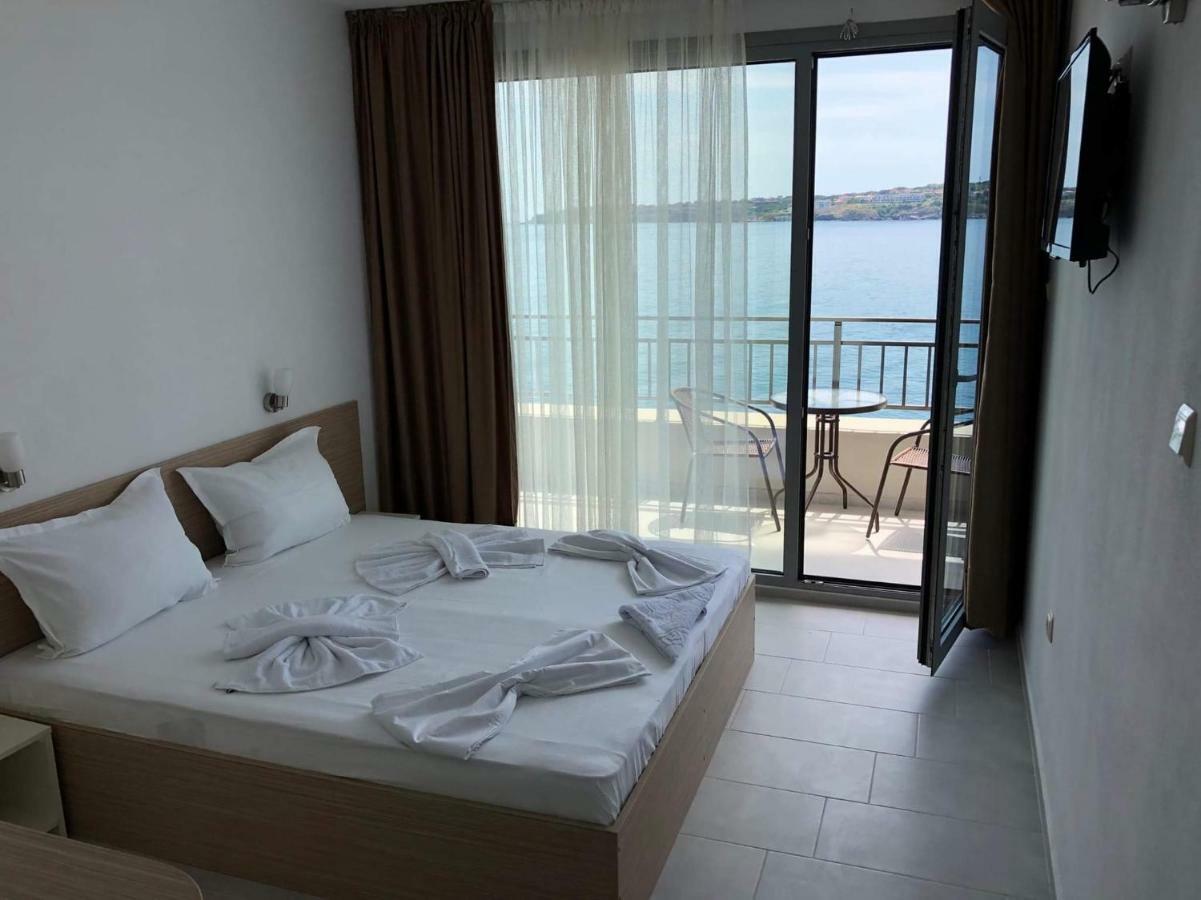 Harmony Hotel Sozopol Bagian luar foto