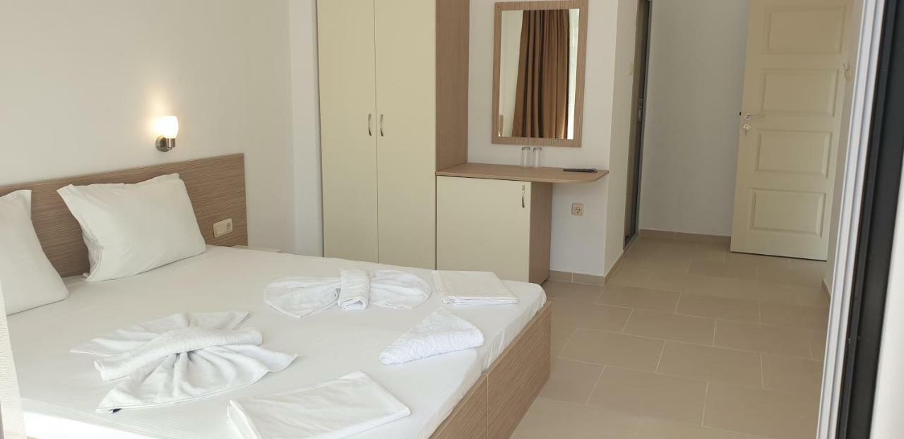 Harmony Hotel Sozopol Bagian luar foto