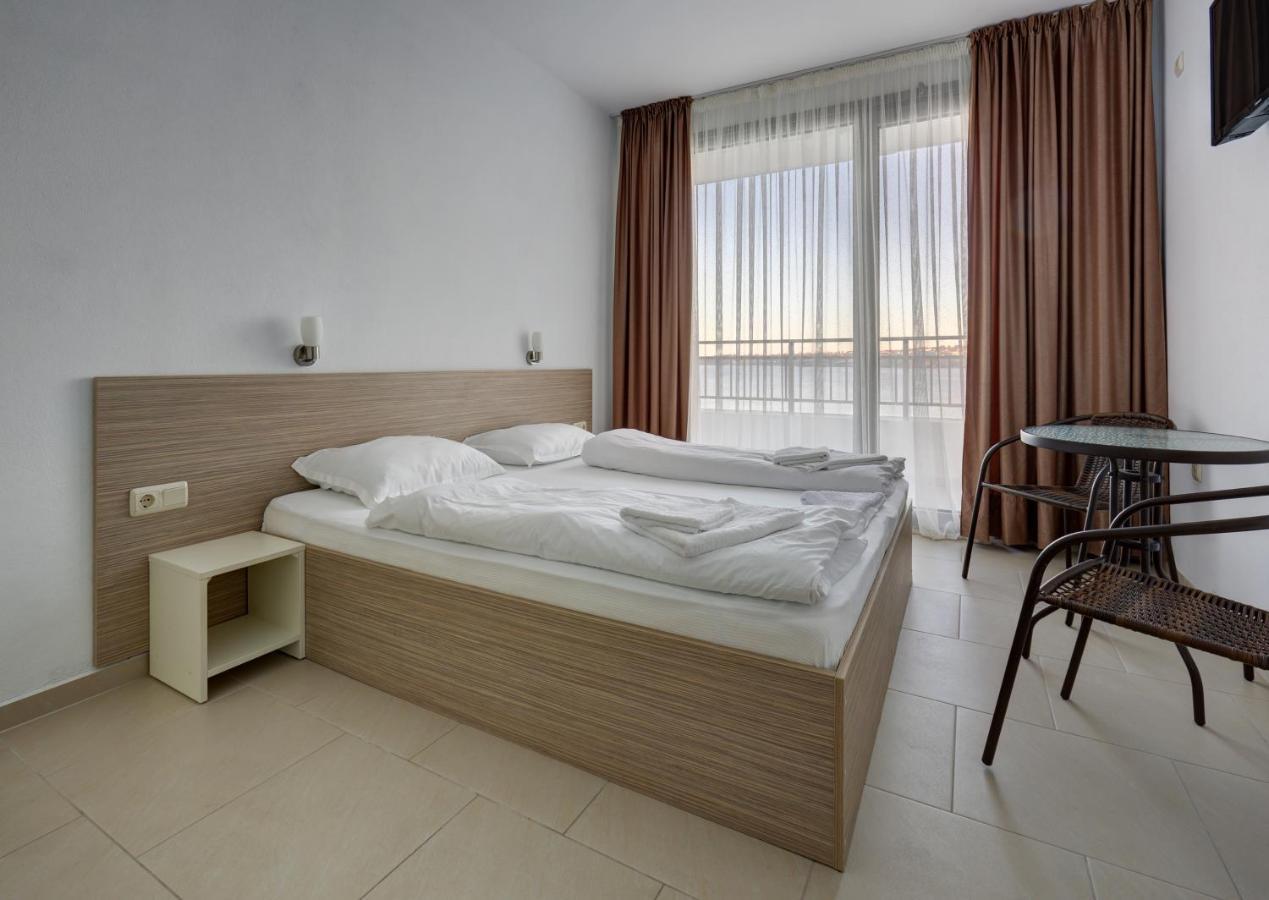Harmony Hotel Sozopol Bagian luar foto