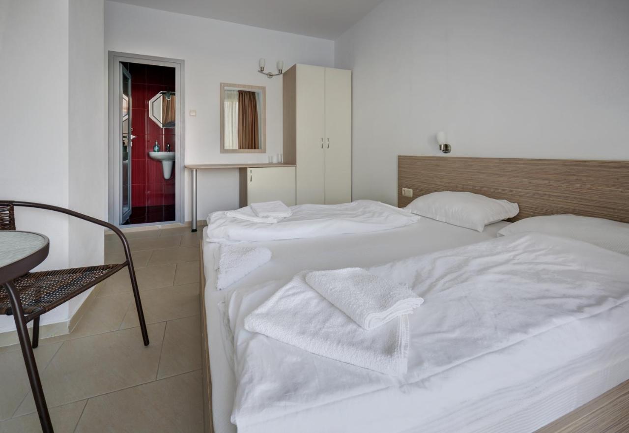 Harmony Hotel Sozopol Bagian luar foto